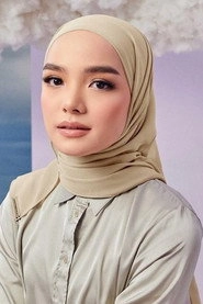 Ảnh diễn viên Qasrina Karim
